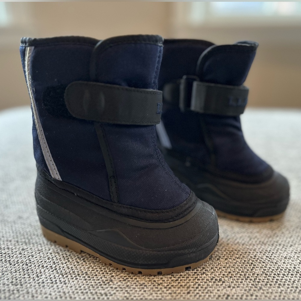 L.L. Bean Toddler Navy Snow Boots